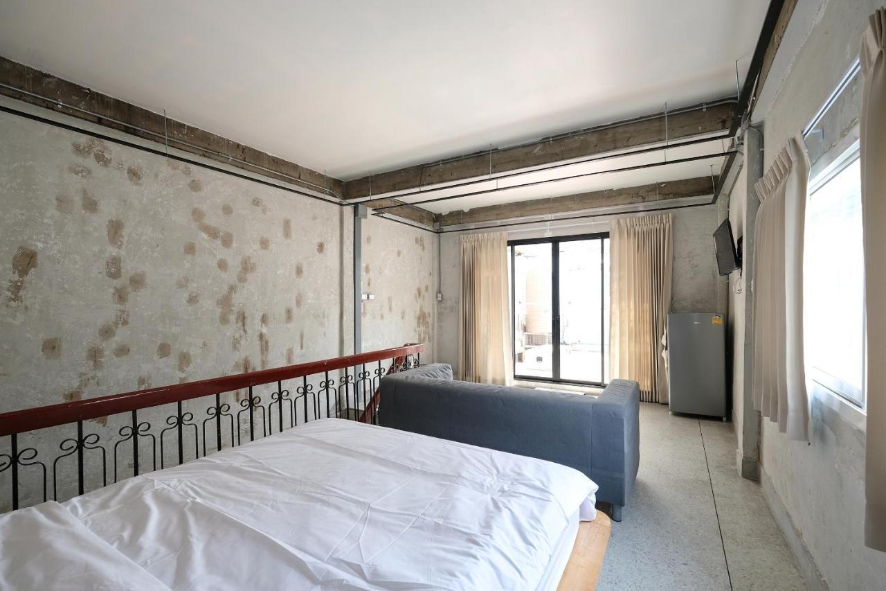 Ep1 Shophouse Otel Bangkok Dış mekan fotoğraf